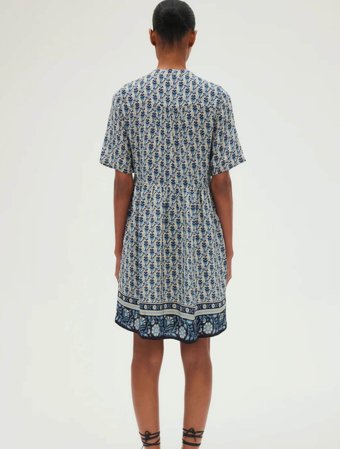 Robe courte et droite imprimé indien - PHILOMELA