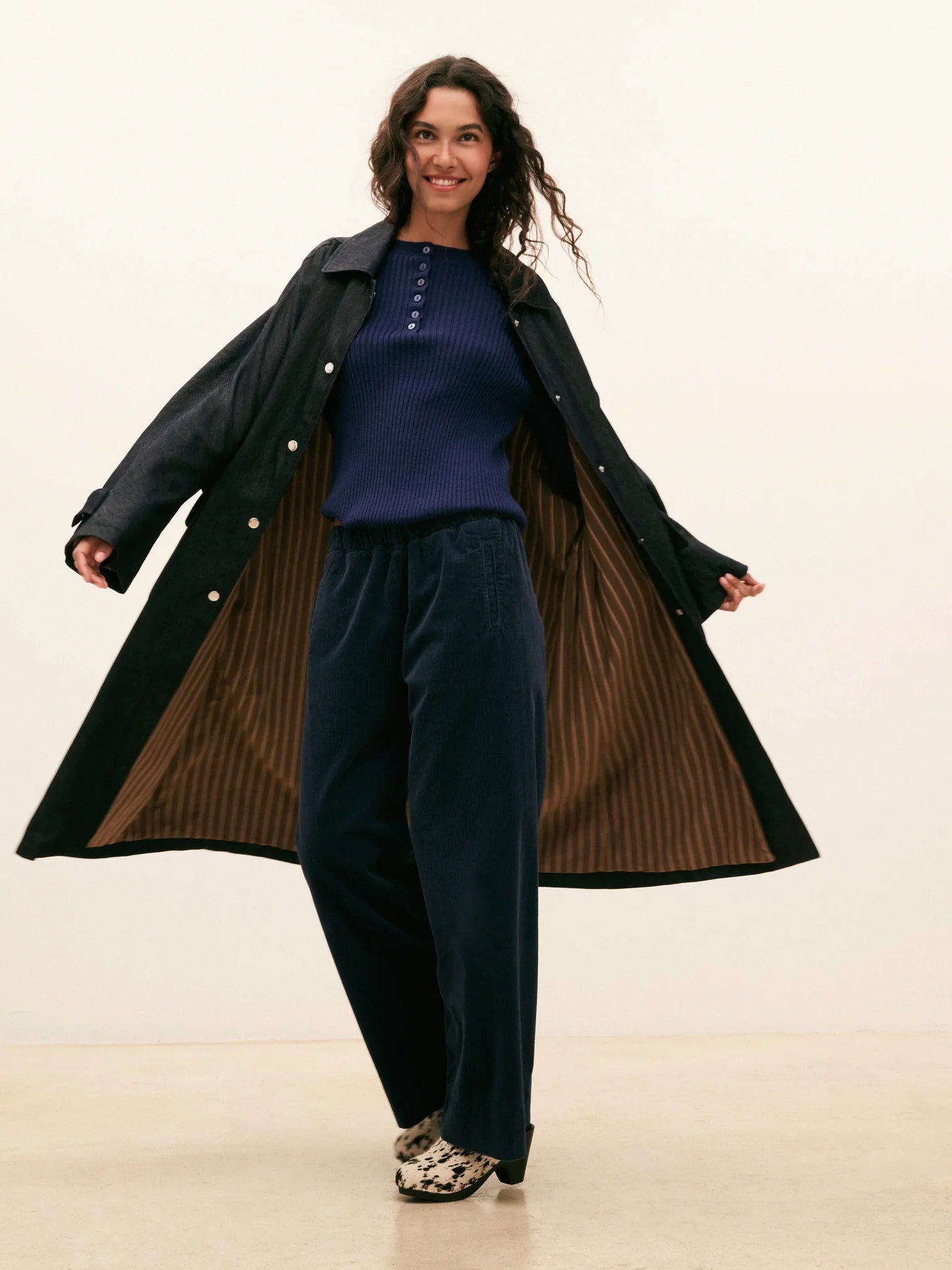 TRENCH FLY