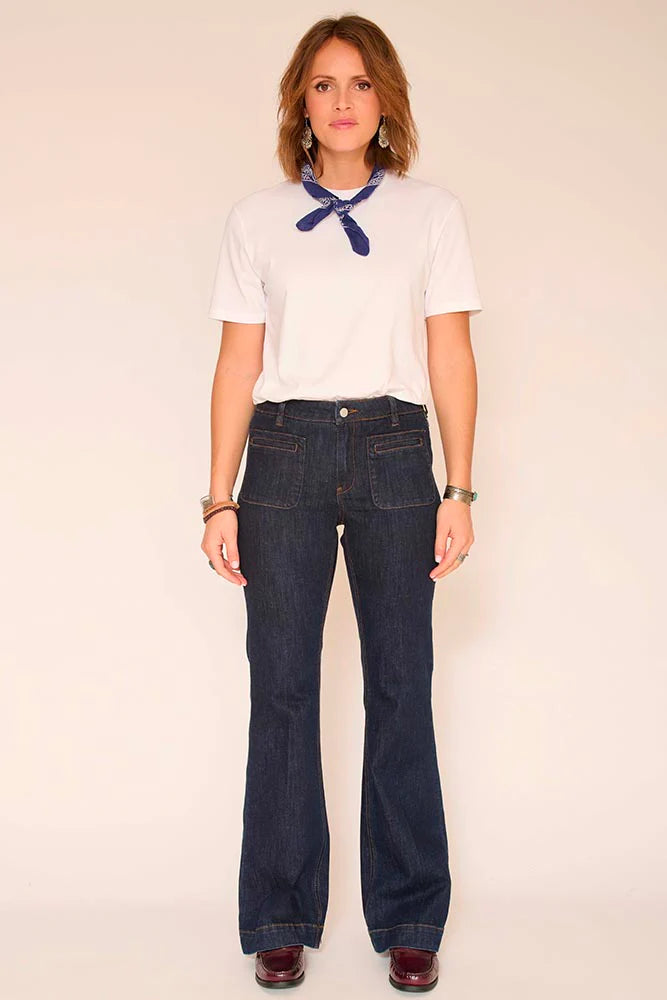 JEANS-THE DIANA WILSON BLUE SYDNEY WASH
