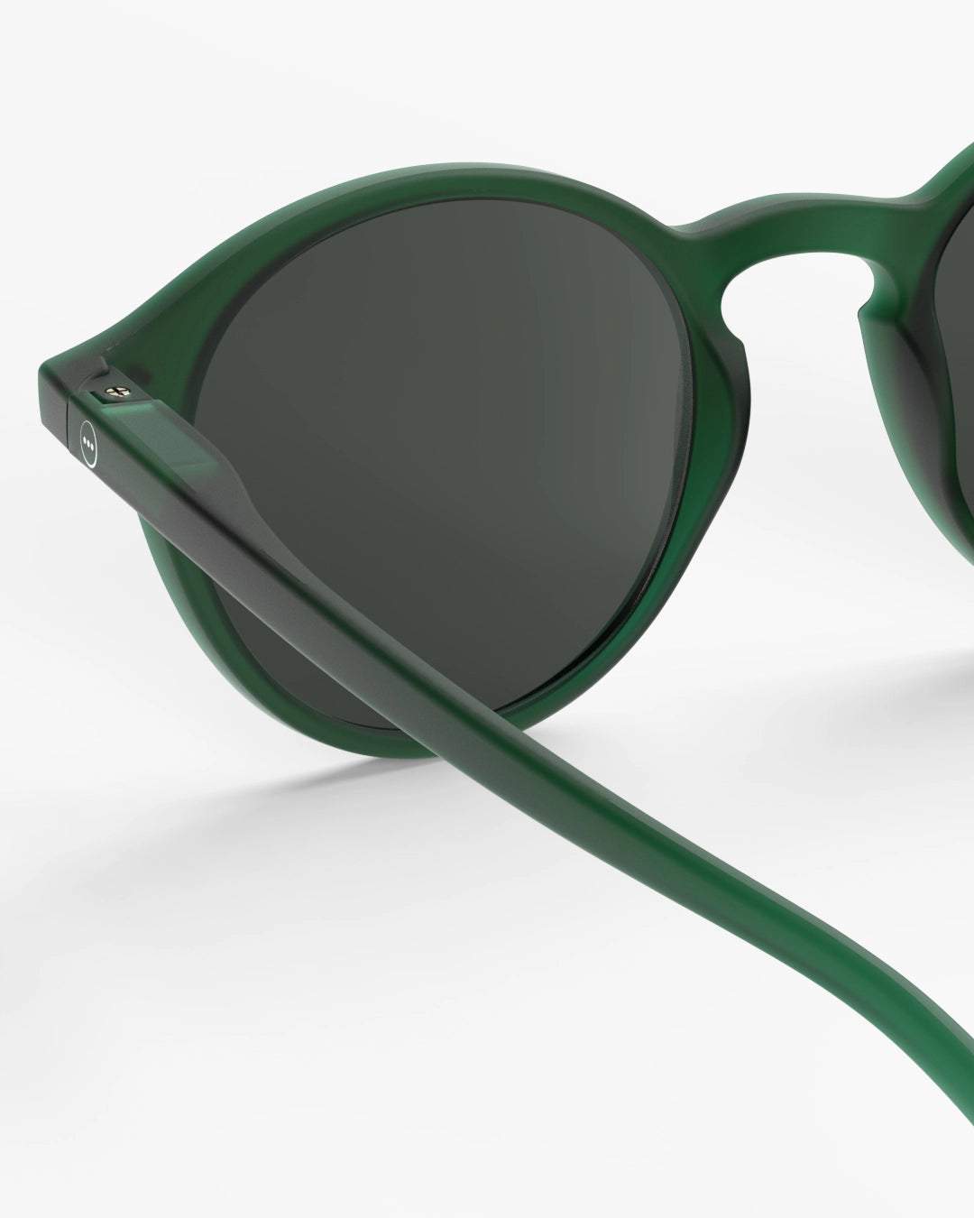 #D GREEN