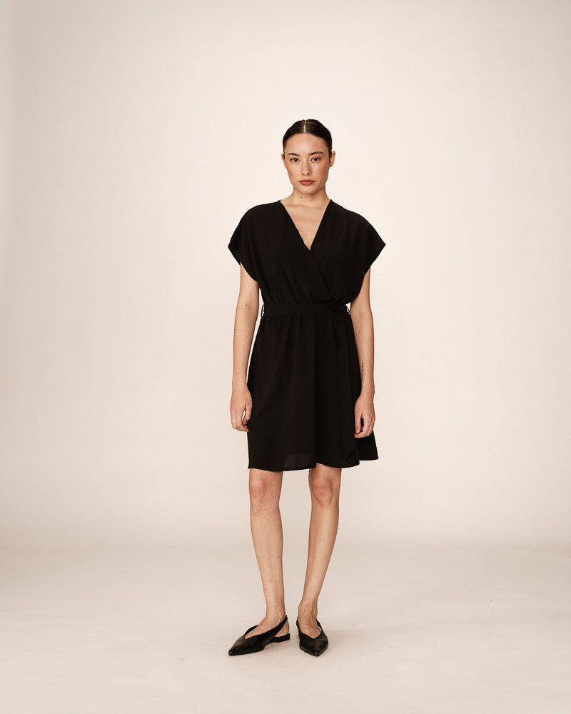 ROBE COURTE NOIR PAPAYE