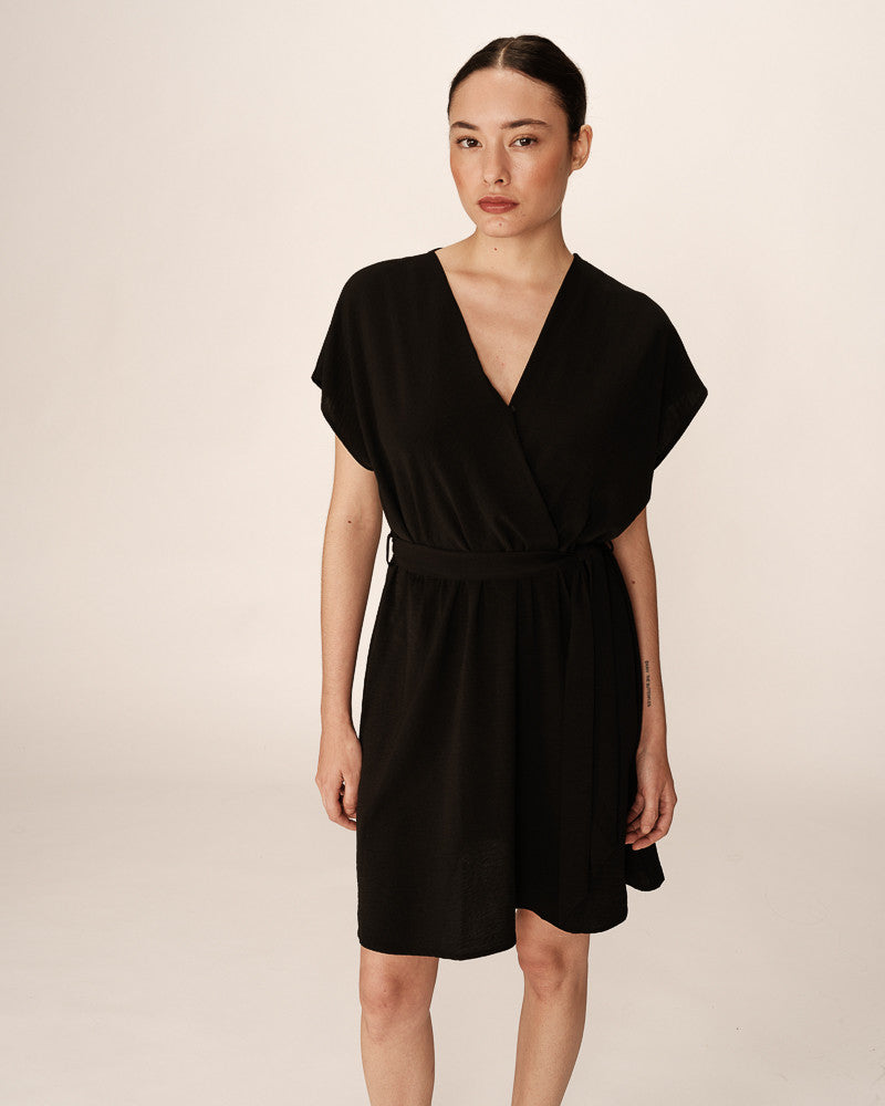 ROBE COURTE NOIR PAPAYE