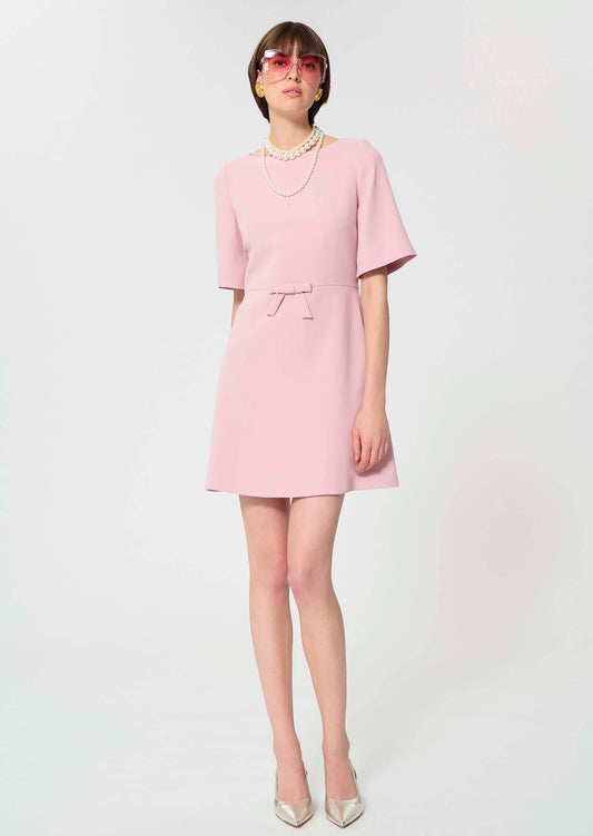 Robe Romina rose pâle en crêpe fluide