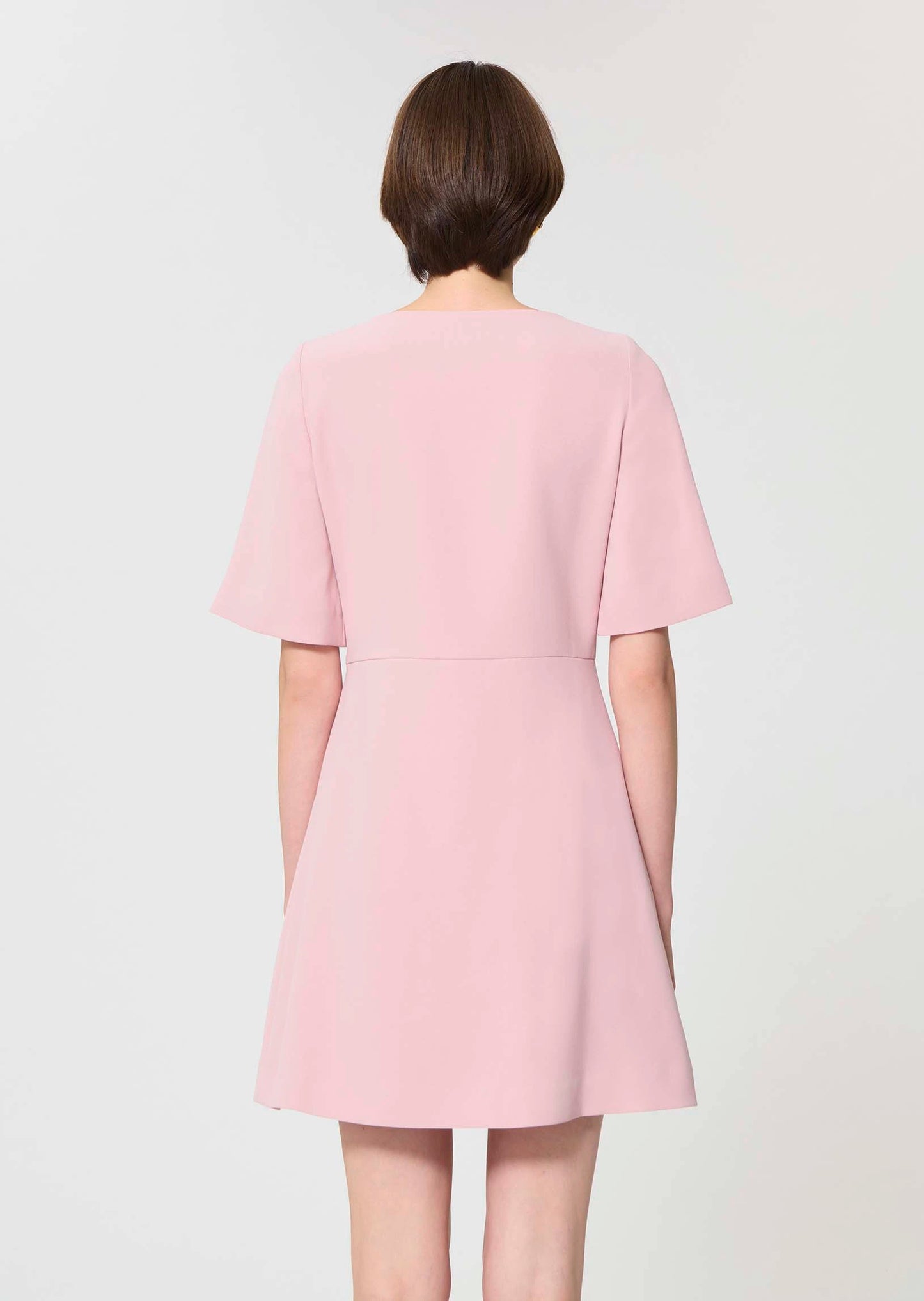 Robe Romina rose pâle en crêpe fluide