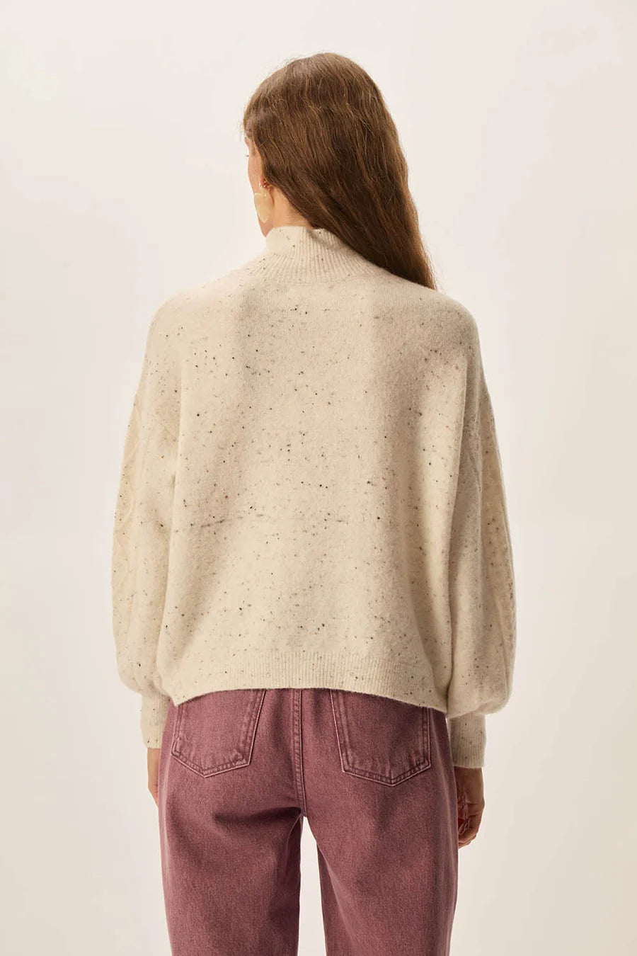 PULL DINO CREME TWEED