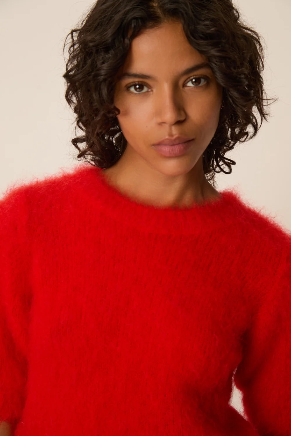 PULL ALEXA ROUGE