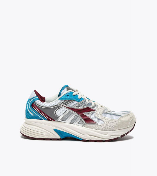 DIADORA MYTHOS STAR