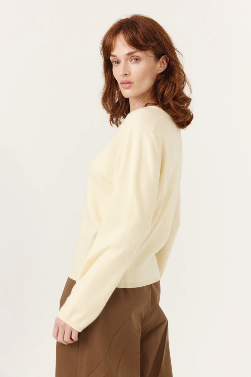 PULL ANISAE Yellow