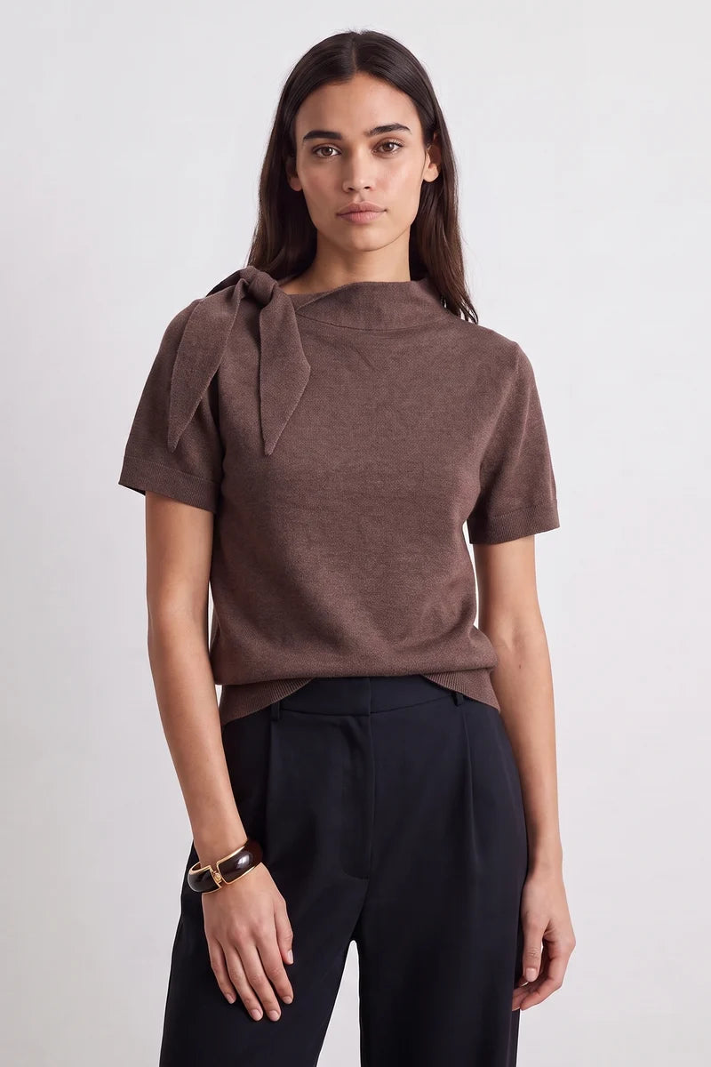 PULL FLEANE Brown