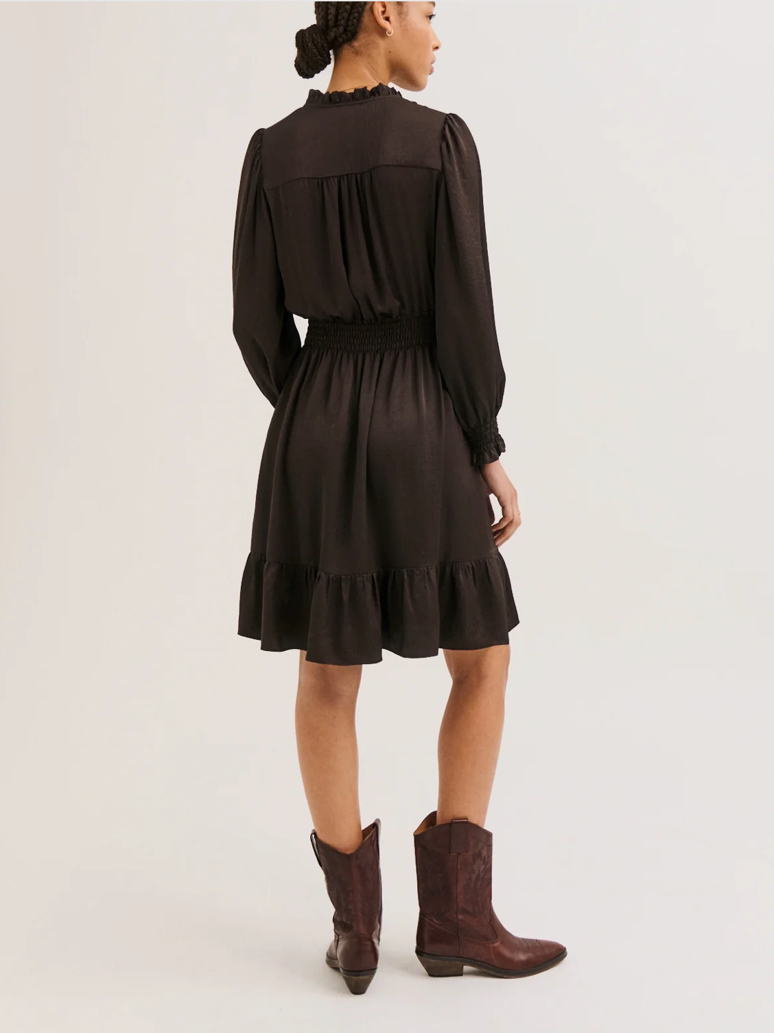 Robe courte à volants et smocks - CANEL