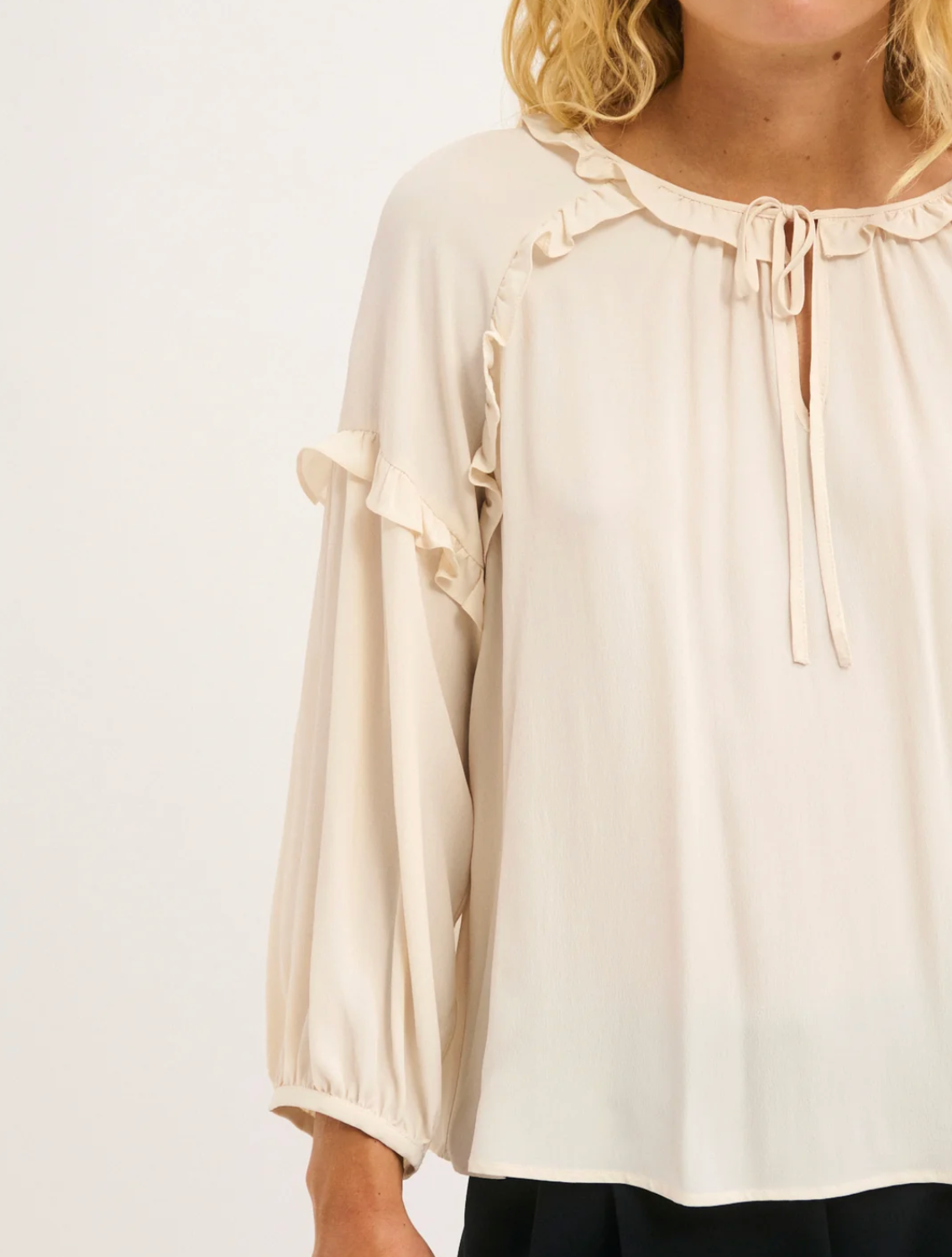 Blouse à volants et lacet - LARISSA
