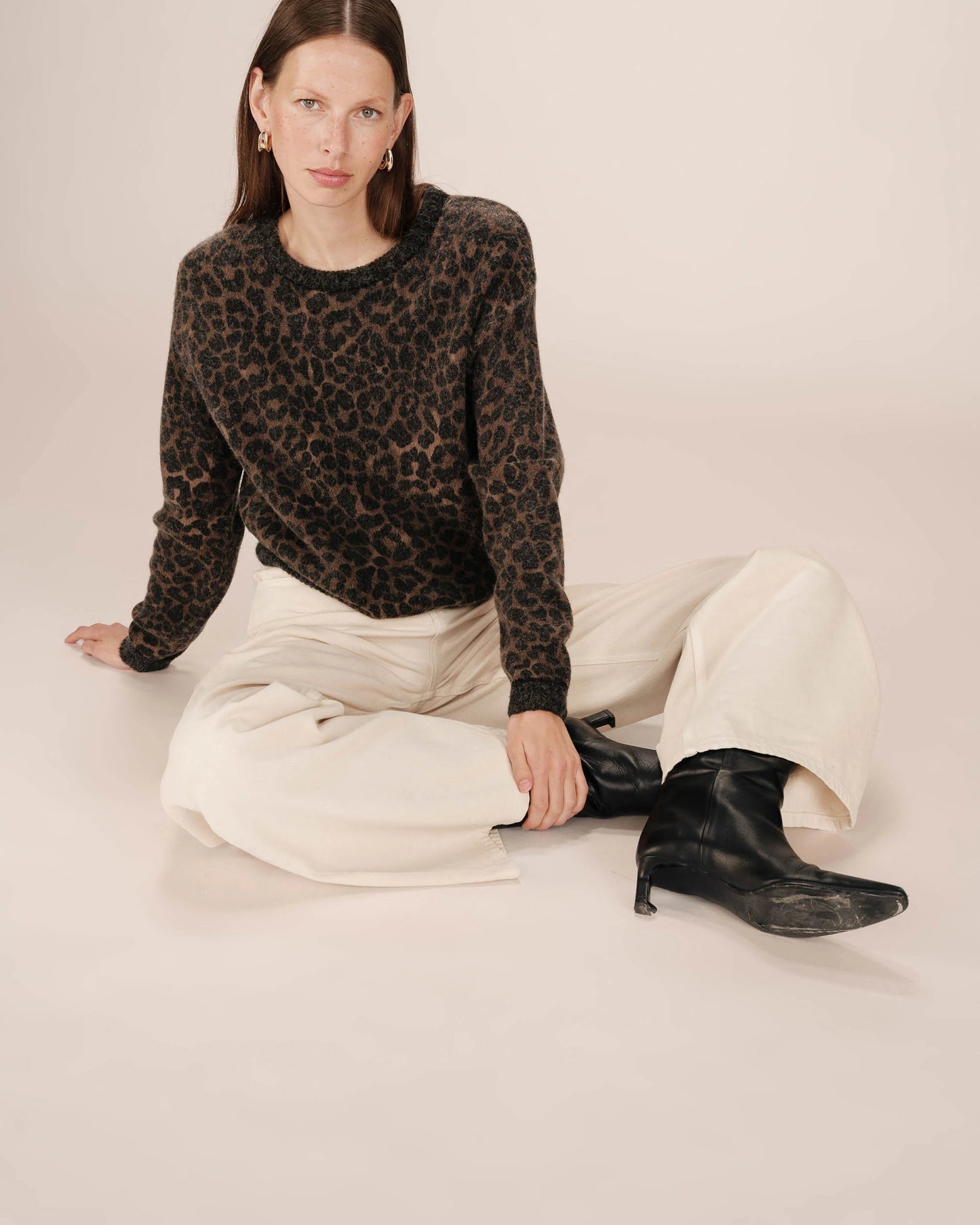 PULL MOTIF LEOPARD SANTIGOLD