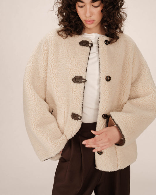 MANTEAU OVERSIZE EN SHEARLING ECRU SIMON