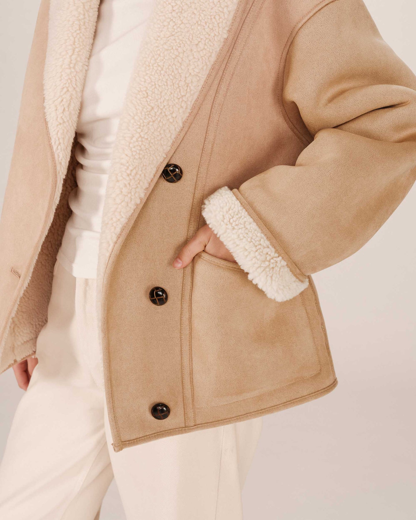 MANTEAU EN SUÉDINE BEIGE ROSE SWAN