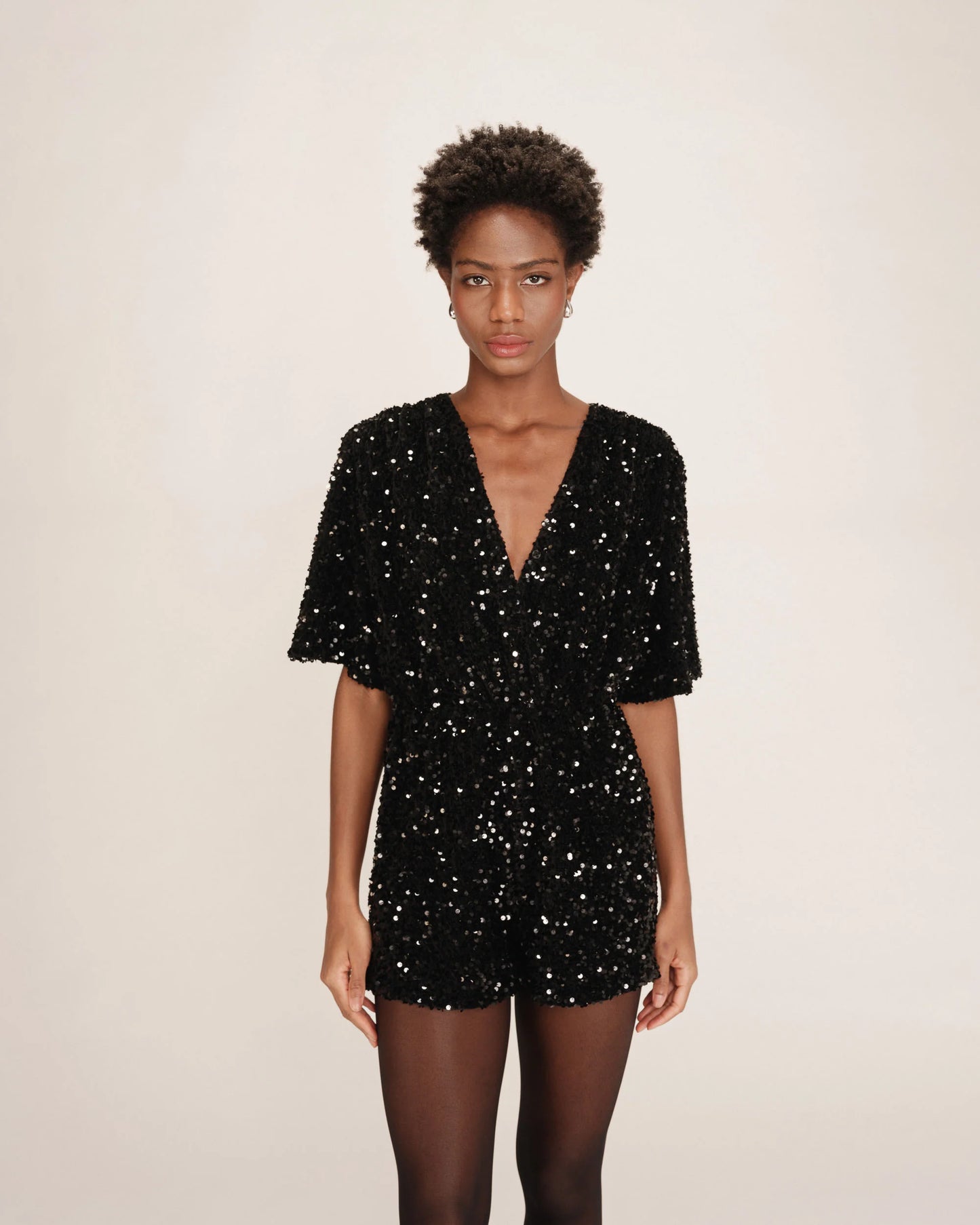 COMBISHORT EN SEQUINS NOIR THALASSA