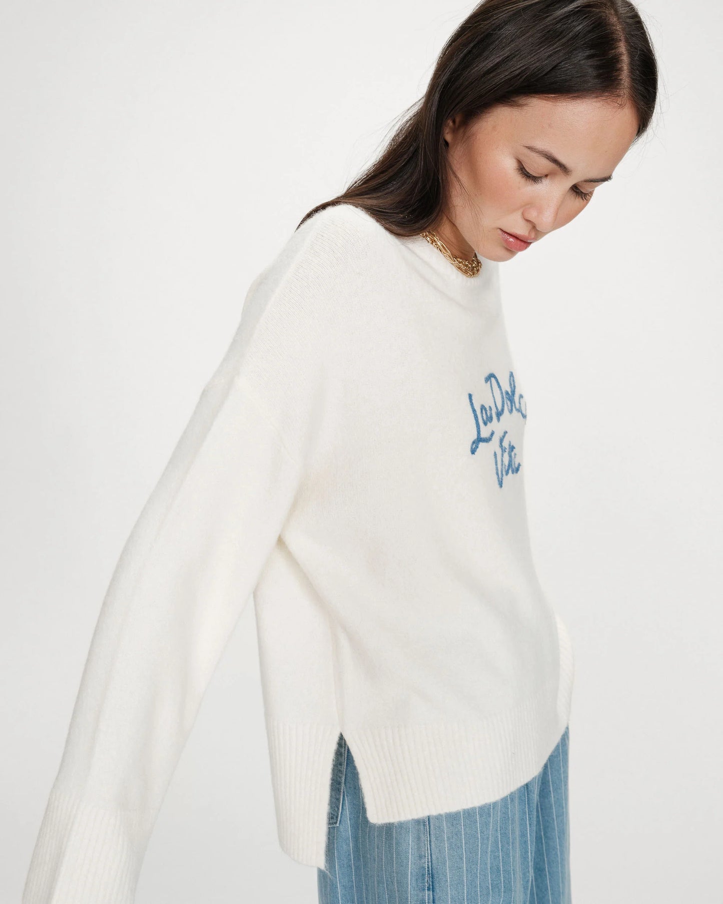 PULL OVERSIZE À MESSAGE BLEUET VIGGO