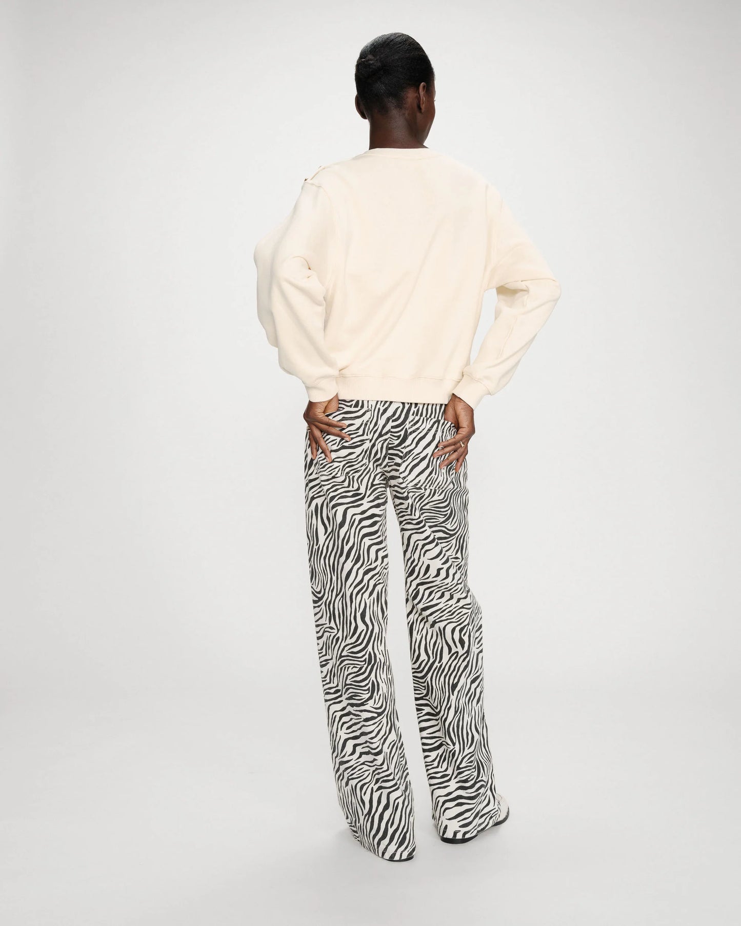 SWEATSHIRT AVEC BOUTONS VANILLE VONAN