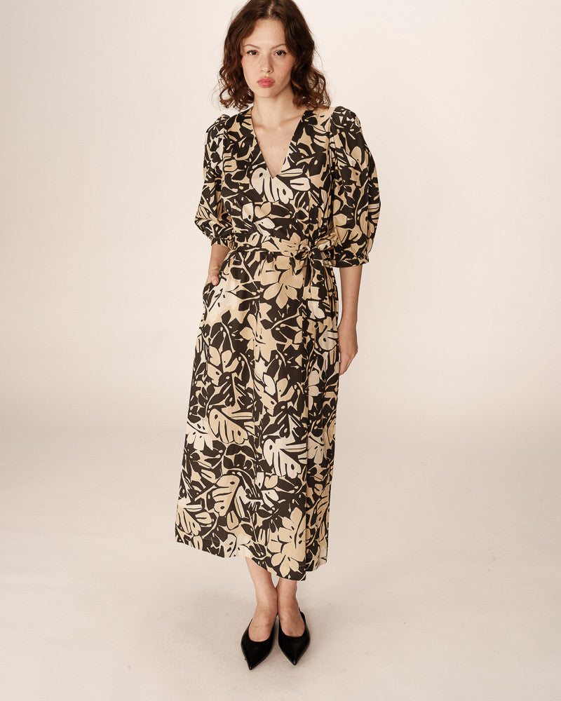 ROBE LONGUE BEIGE PIERINO